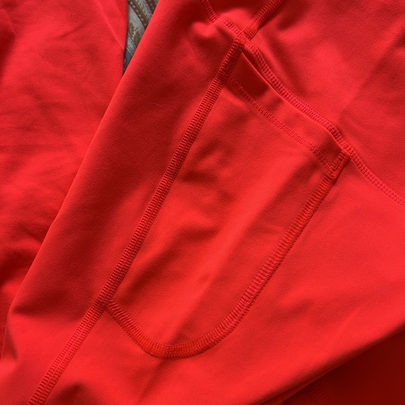 Under Armour yoga pants sz L - Picture 5 of 5